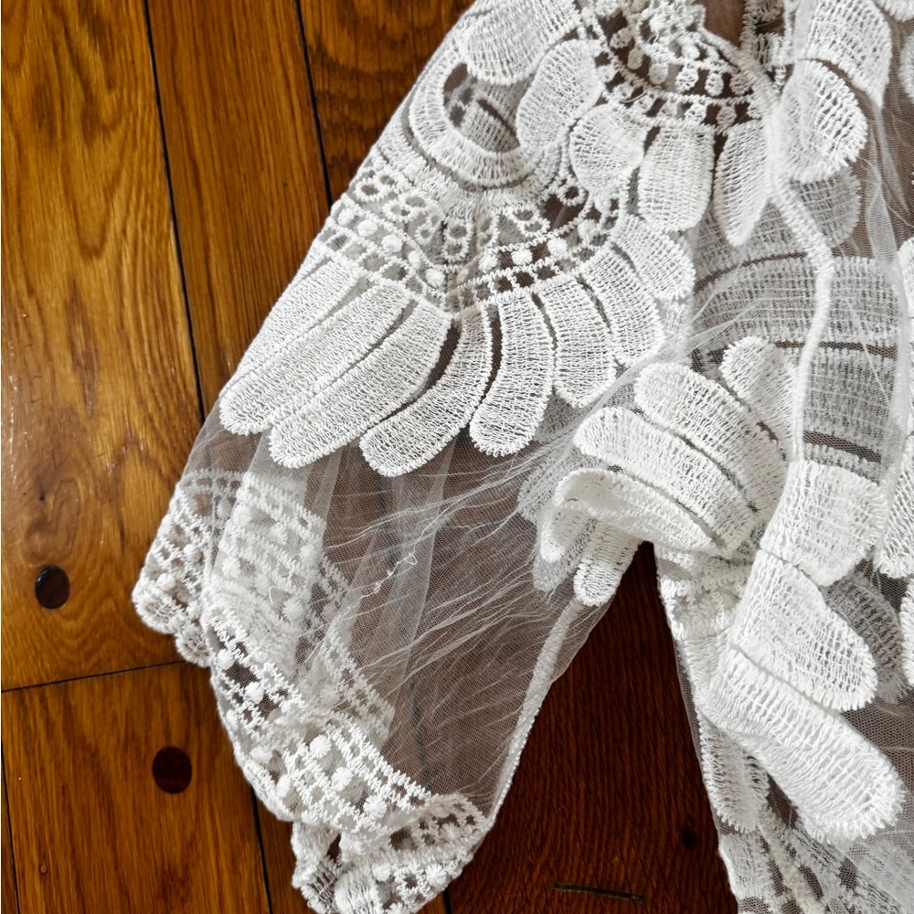 Elegant Lace Cover-Up Caftan KIMONO from Designer Studio One Size BEAUTIFUL ! - Picture 6 of 12